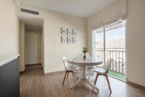San Vicente Apartment | Luz de Sevilla Free parking