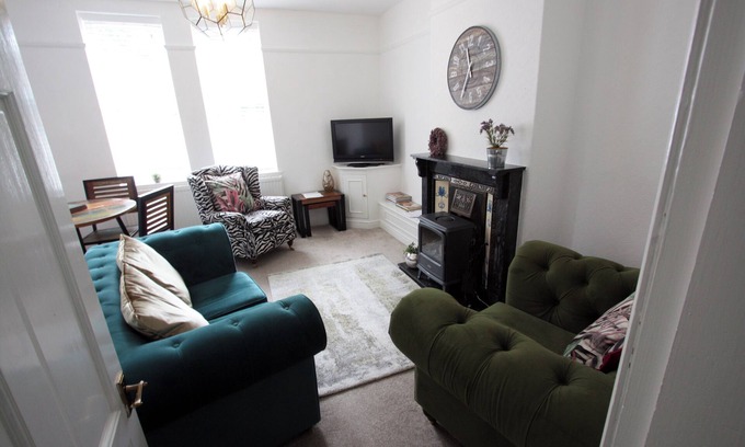Lymm Apartment | Lymm village apartment