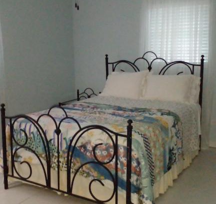 Nassau Apartment | Lynn's Cozy Cottage