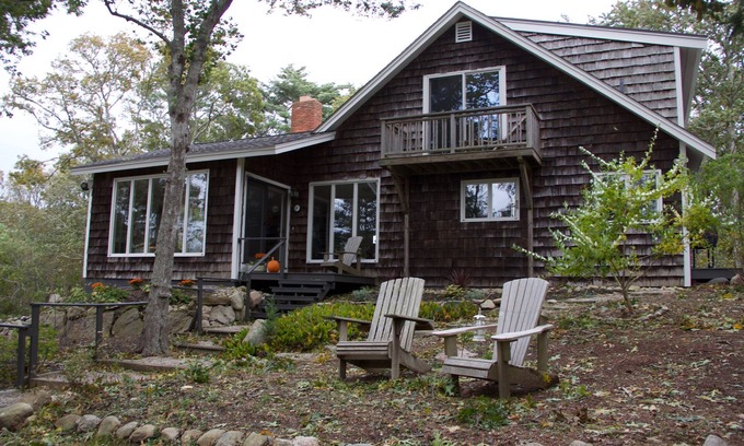 West Falmouth House | LYS + HAV | A Seaside Retreat in West Falmouth