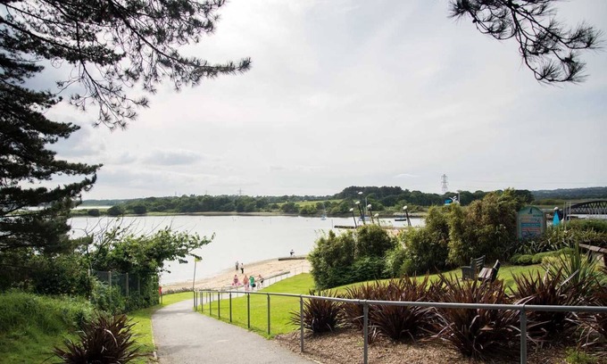 Hamworthy House | Lytchett Bay View Holiday home