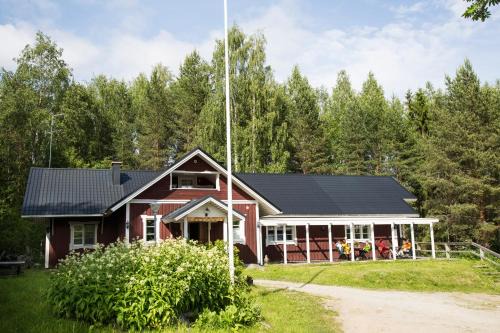 Nurmes House | Männikkölän Pirtti