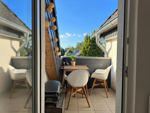 Voede-Abzweig Apartment | Möbliert-nahe STARLIGHT EXPRESS in Bochum -WLAN-Netflix-Loggia oder Terrasse