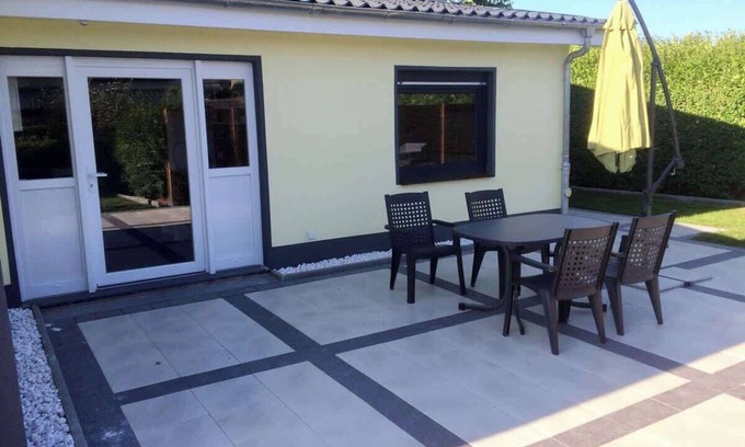 Schoenhagen Apartment | Möwennest II Summary: