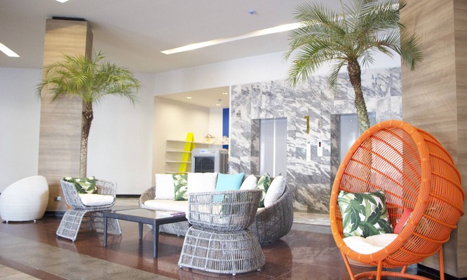 Nuea Mueang Hotel | M Grand Hotel Roiet