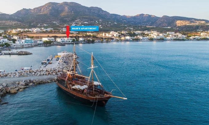 Pilalimata Apartment | M&M'S APARTMENT/ON THE CENTRAL BEACH OF MAKRYGIALOS