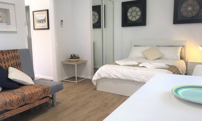 West Perth Apartment | M207 Studio Apartment on Malcolm Street