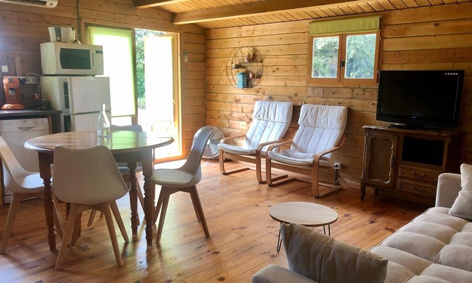 La Roque-sur-Ceze Ski Chalet | Ma petite cabane à la roque sur ceze