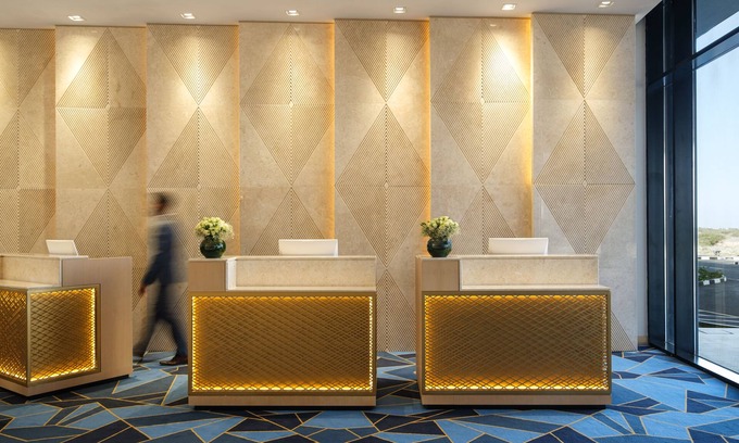 Seeb Hotel | Maani Muscat Hotel & Suites