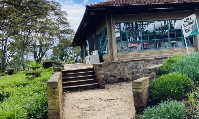 Narok House | Maasai Mara game reserve Bungalows in the wild nProper view of wildlife