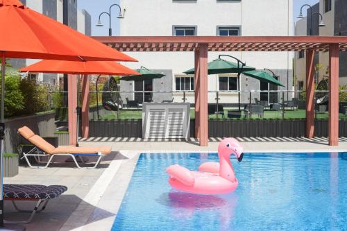 King Abdul Aziz Road Apartment | Mabaat-White Pearl Compound - 600 A-Villa 15