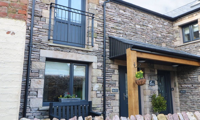 Kirkby Stephen Cottage | Macaw Cottages No 4A