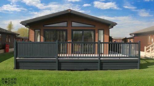 Malton Ski Chalet | Macaw Lodge
