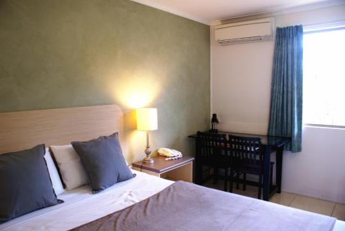 West Mackay Hotel | Mackay Motor Inn