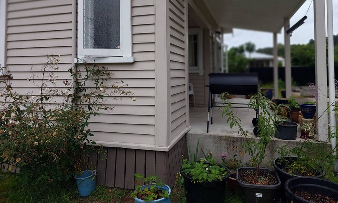 Taumarunui House | MACLEOD’S PLACE - TAUMARUNUI HOLIDAY HOME, pet friendly in Taumarunui