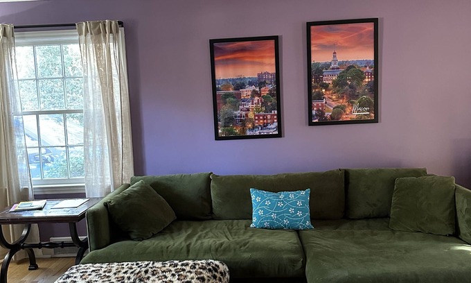 Macon House | Macon Downtown 2 mi, Fenced Yard, Pickleball 4 to 8 miles! Music, Parks, Theater