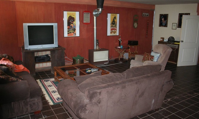 Patagonia House | MAD MINER INN WASHINGTON CAMP AZ.nWhole House