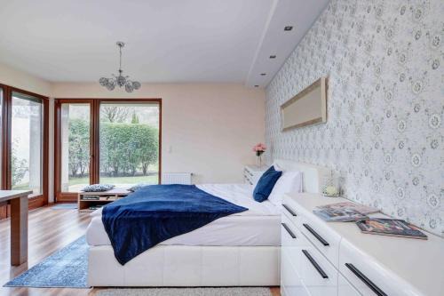 Ujbuda Apartment | Madarhegy Apartment with garden Buda side