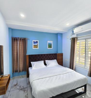 Payangadi Hotel | Madayi Residency