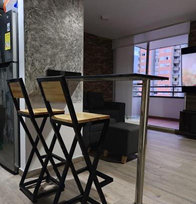 Bello Apartment | Madera natural 902