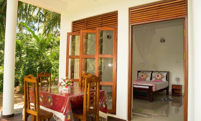 Ella Bed & Breakfast | Madhara's stay at home Ella
