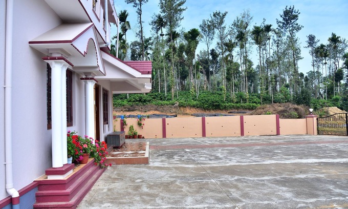 Virarajendrapet House | Madhuvana Homestay Coorg