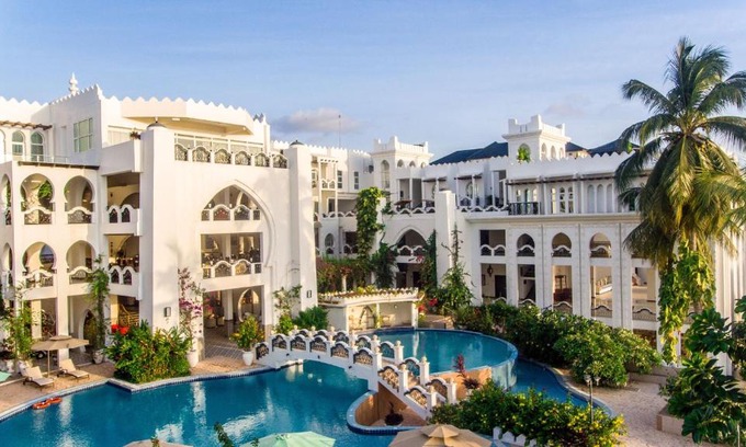 Mbweni Hotel | Madinat Al Bahr Business & Spa Hotel