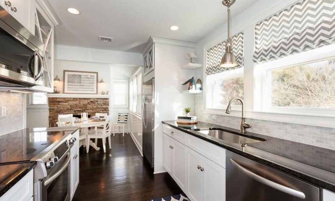 Madison House | Madison, CT - Coastal Modern Farmhouse w/Outdoor Kitchen & Large Fenced in Patio