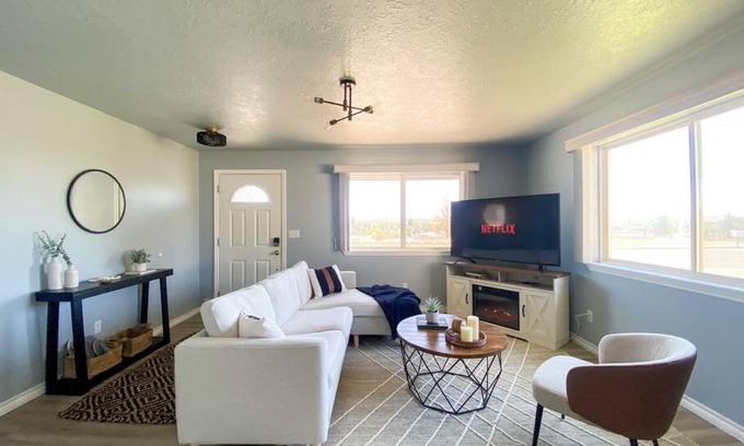 Madras House | Madras Oak House