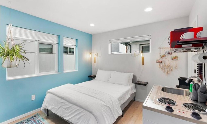 Whittier Heights Apartment | Mae's sweet suite - Micro Studio - 91Walkscore