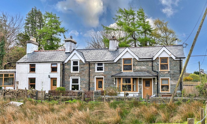 Tanygrisiau Ski Chalet | Maes Neuadd