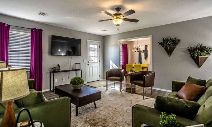 Weatherford House | Maggie Mae’s
