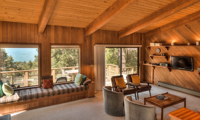 Sea Ranch House | Magical Hillside Setting with Ocean View