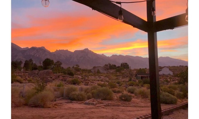 Lone Pine House | >MAGICAL property on 5 acres in the Alabama Hills