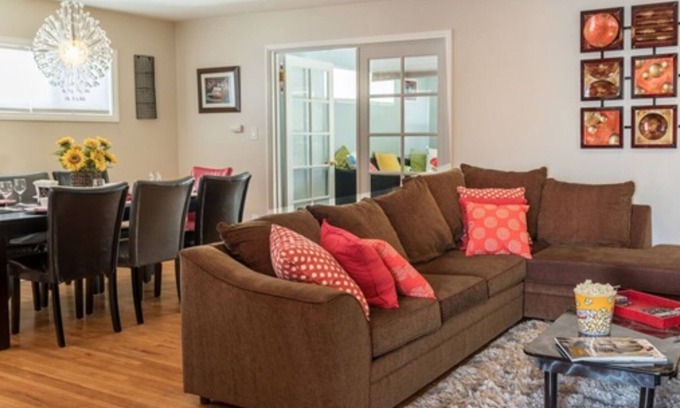 Hermosa Village House | MagicwayVillas + Mickey's Pool Club-house + Walk to Disney