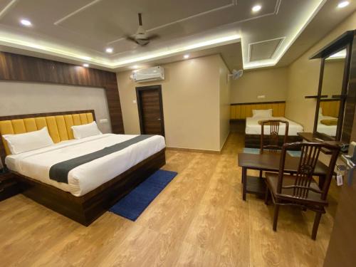 Moratandi Hotel | Magizhvanam