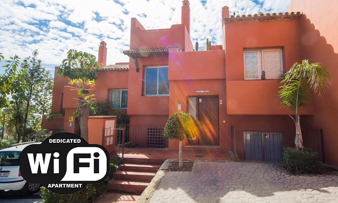 Manilva Ski Chalet | Magna Manilva 2 townhouse