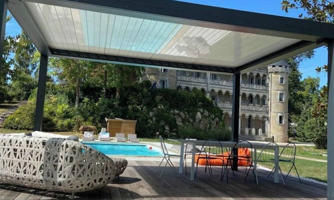 Baignes-Sainte-Radegonde Other | Magnifique Château Classé Avec Piscine et Parc