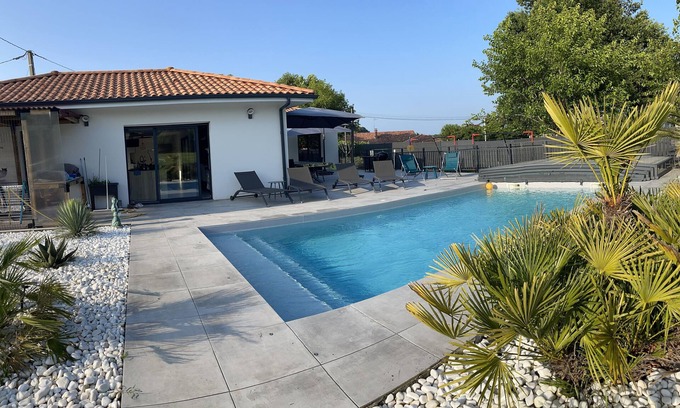 Saint-Geours-de-Maremne Villa | Magnifique Villa Avec Piscine à 20 min de Hossegor