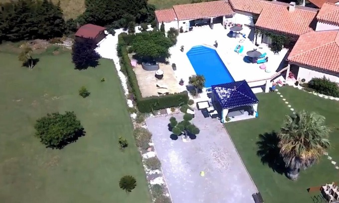 Corneilla-la-Riviere Villa | Magnificent quiet villa with swimming pool and jacuzzi