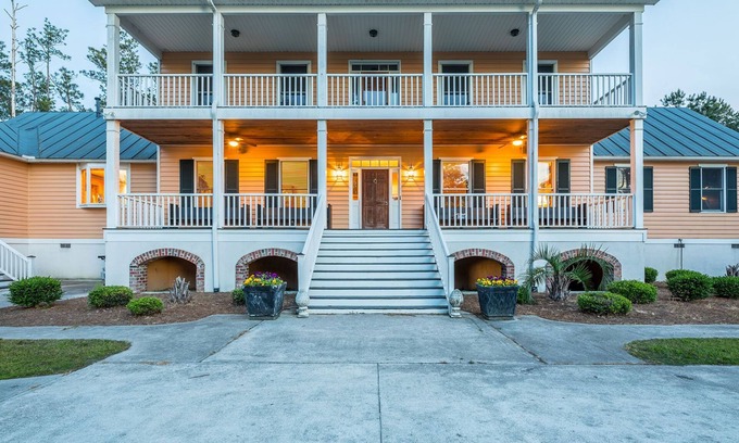 Beaufort House | Magnificent 15 Acre Estate on the Intracoastal Waterway