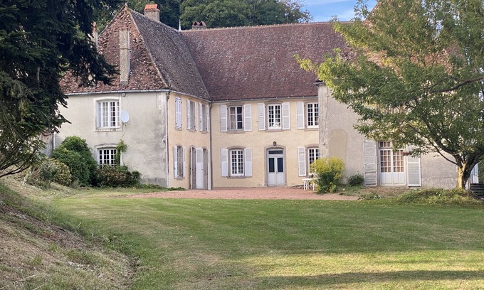 Chiddes Other | Magnificent 18th century château, swimming pool , ideal for a get-together