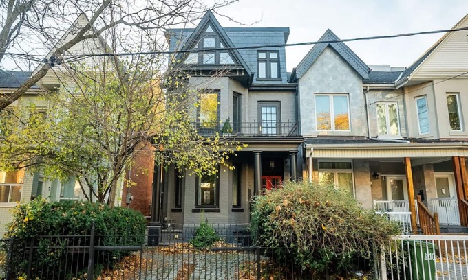 Grange Park House | Magnificent 3BR Home Downtown, Near Everything!