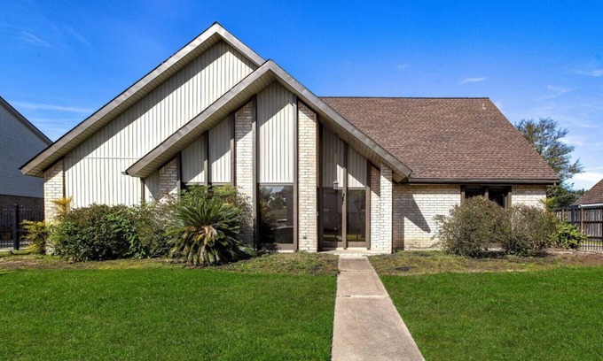 Houston House | Magnificent 5br city home
