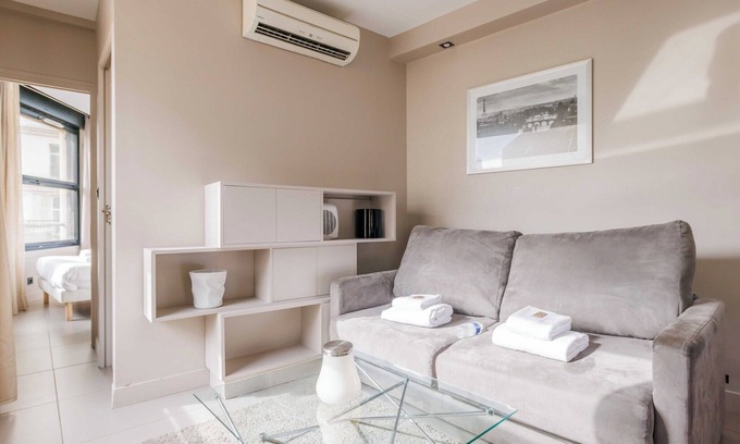 L'Europe Apartment | Magnificent apartment - 1BR/4P - Saint-Lazare