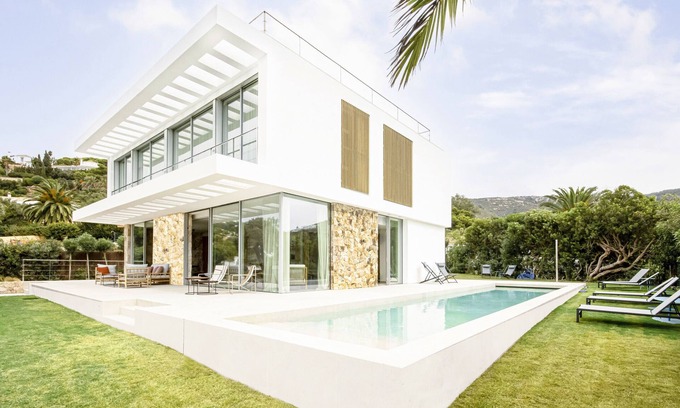 Atlanterra Ski Chalet | Magnificent brand new villa in Cala de los Alemanes, for 10/12 PAX