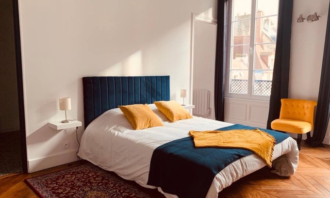 Quartier du chateau Apartment | Magnificent charming apartment in the historic center