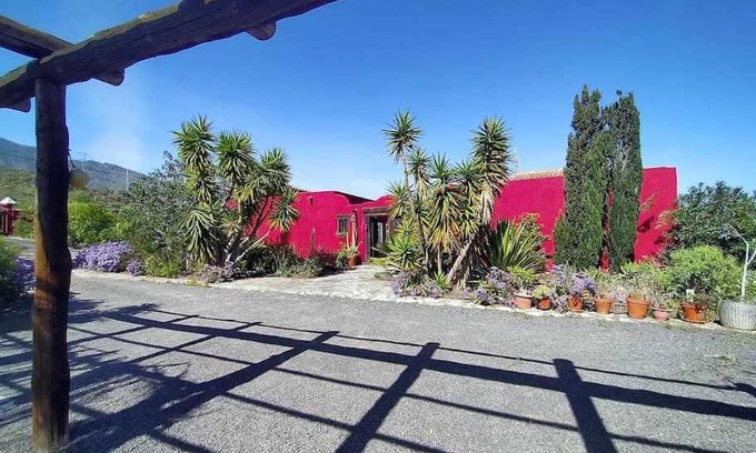 Arafo Ski Chalet | Magnificent Villa with panoramic views