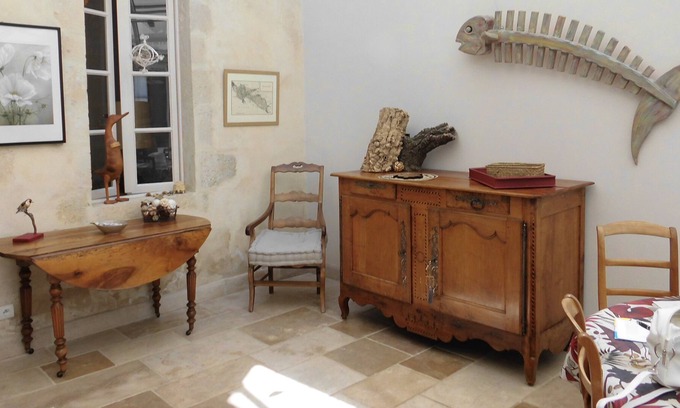 Marais Poitevin House | Magnificent harbour location