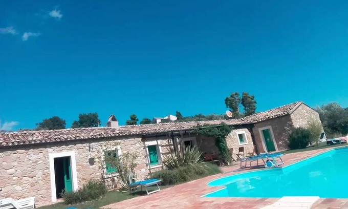 Civitella Casanova House | Magnificent villa Civitella Casanova